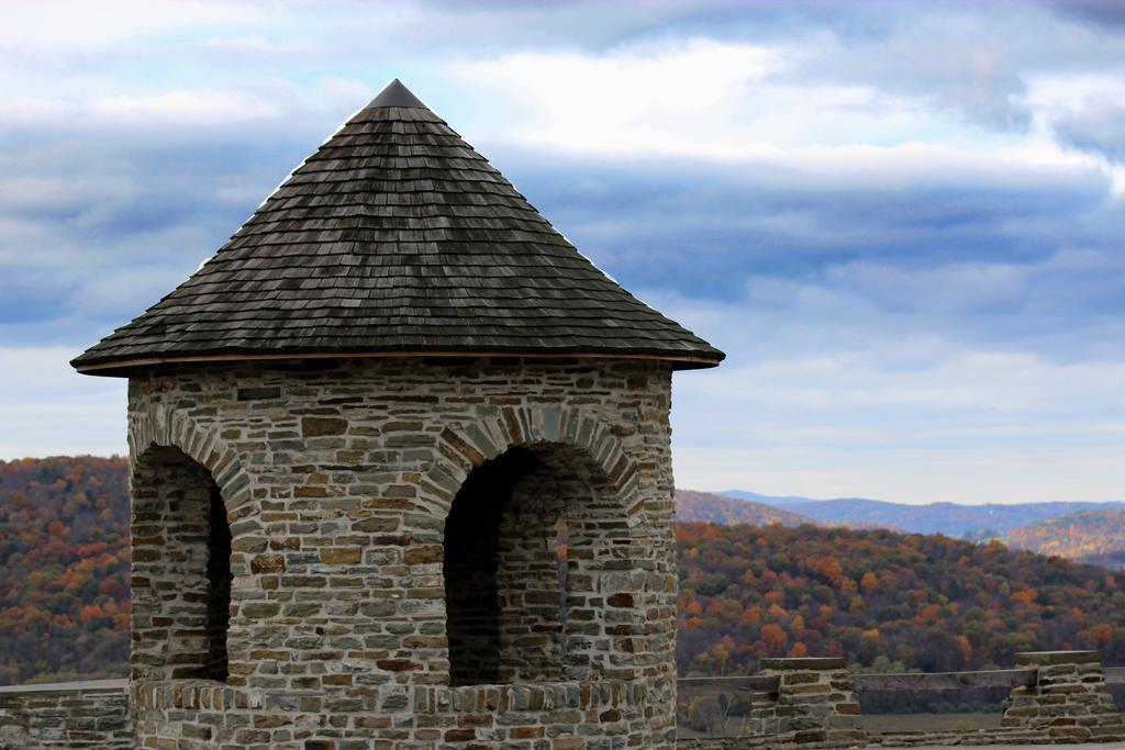 Crystal Springs Inn And Suites Towanda Bagian luar foto